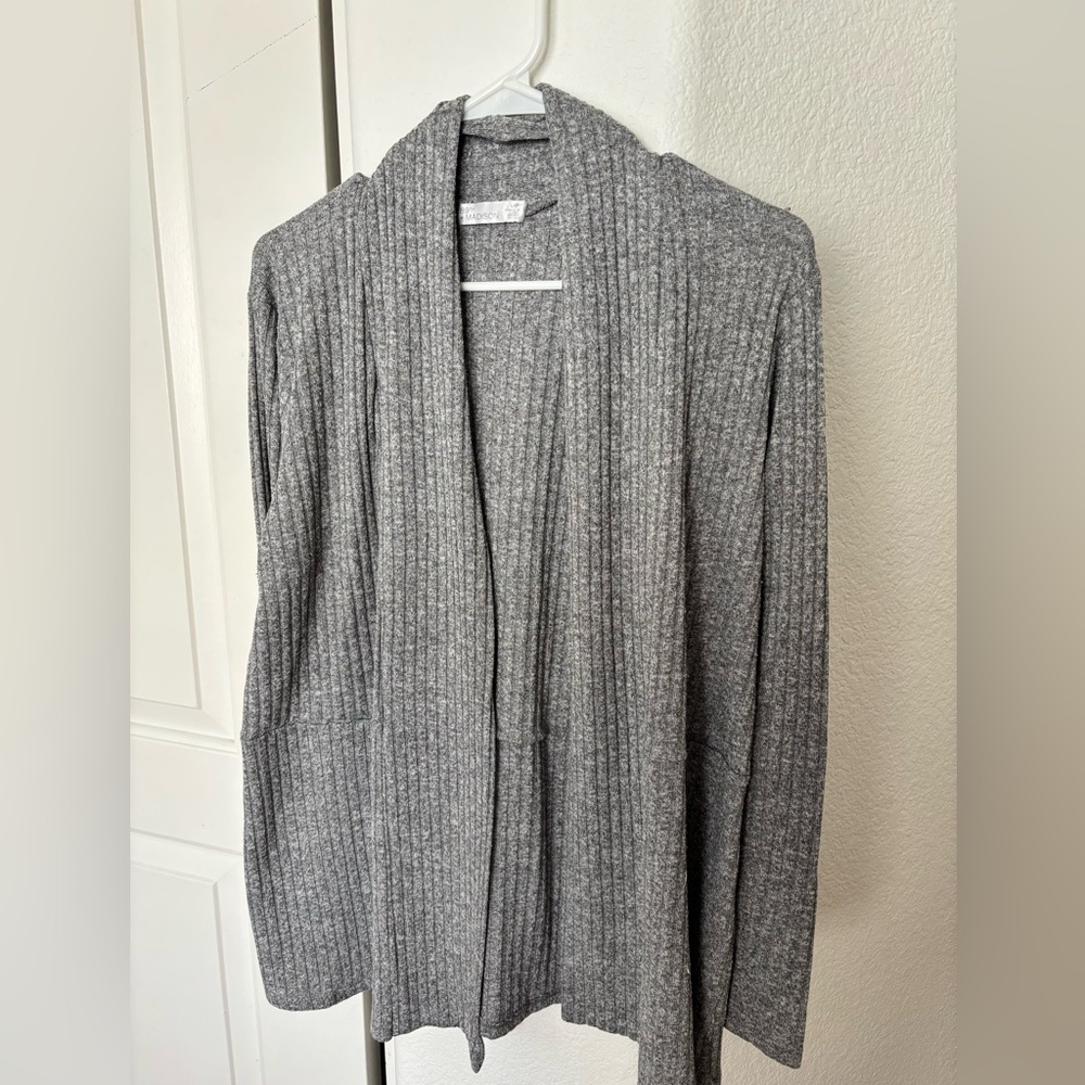 89th & Madison Charcoal Knit Sweater